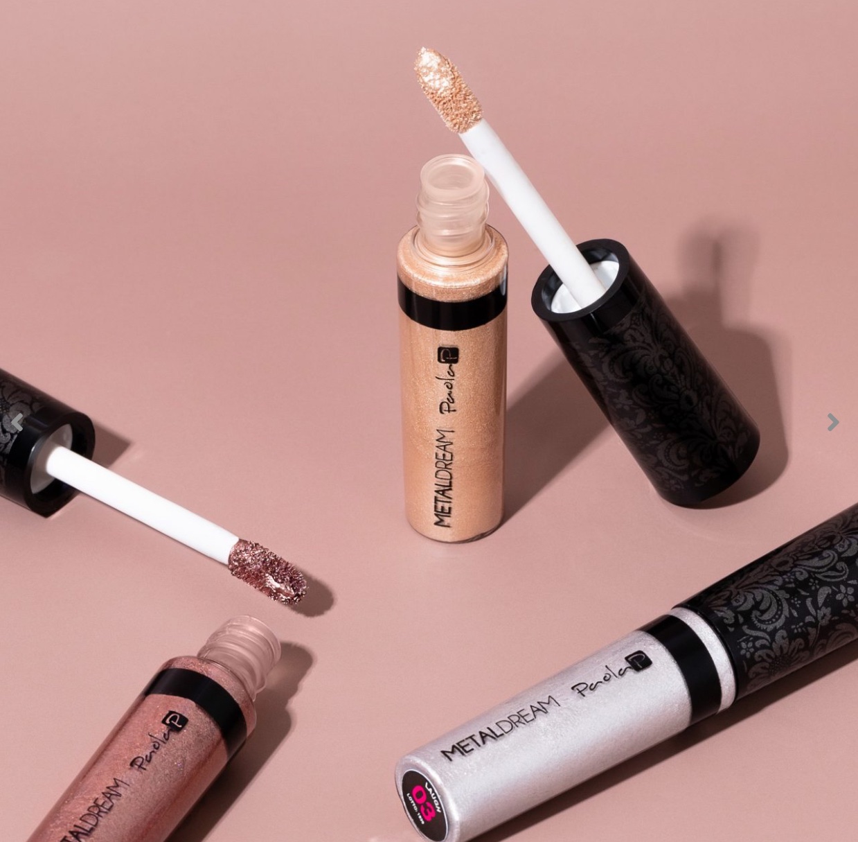 METAL DREAM 03 LAUGH 1 METAL DREAM 03 LAUGH