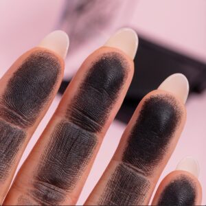 EYE SHADOW black diamond 44